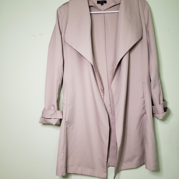 Cream coat 54 - Picture 2 of 5